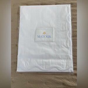 Matouk Cornelia Euro Sham 500 TC Cotton Percale 27"x27" White MSRP $225 NWT